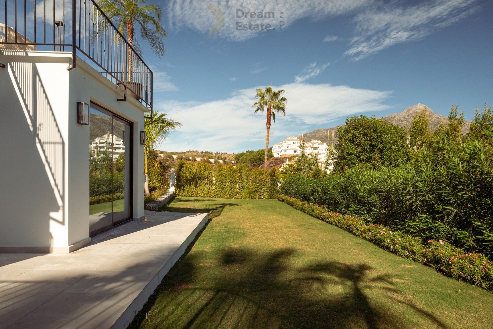 Opvallende hedendaagse villa in de golfvallei, Nueva Andalucia foto 36