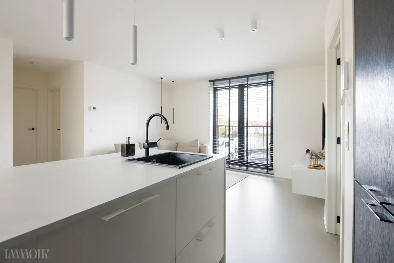 Stijlvol  en energiezuinig appartement met ruim zonneterras. foto 7