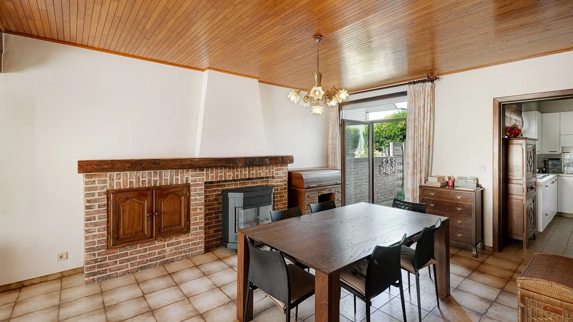 Halfopen woning met garage vlakbij Duinenwater foto 6