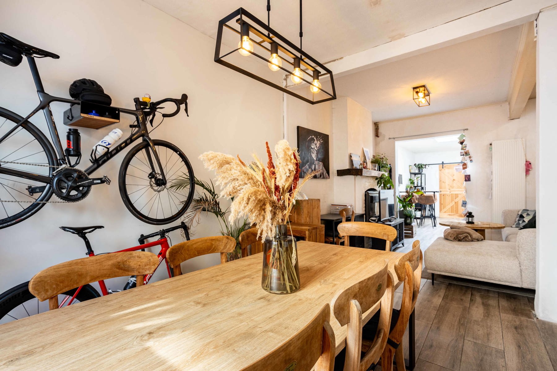 Te koop - Leuke rijwoning met 3 ruime slaapkamers foto 6