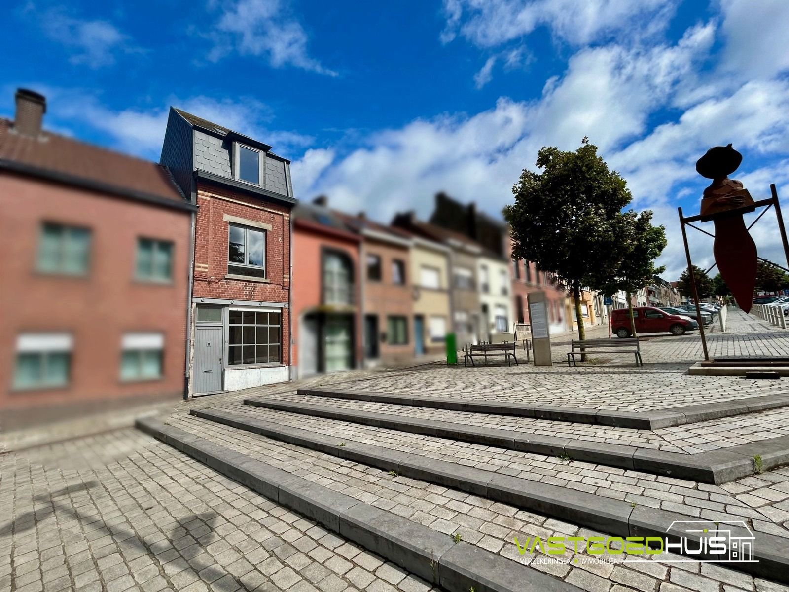 Vernieuwde stadswoning met 3 slaapkamers foto 25