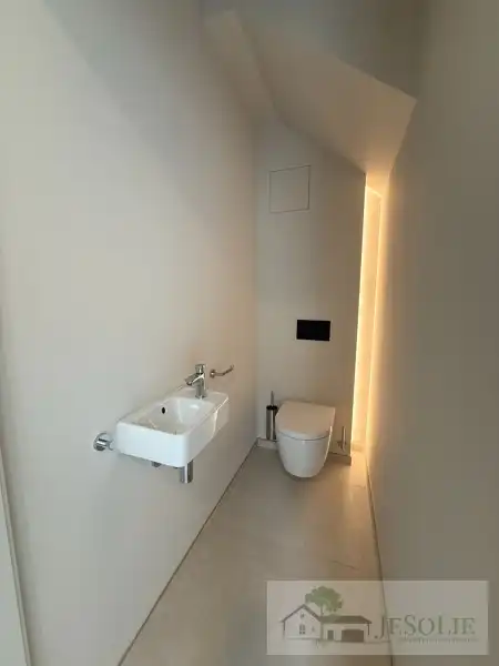 Ruime duplex met 2 slaapkamers foto 10