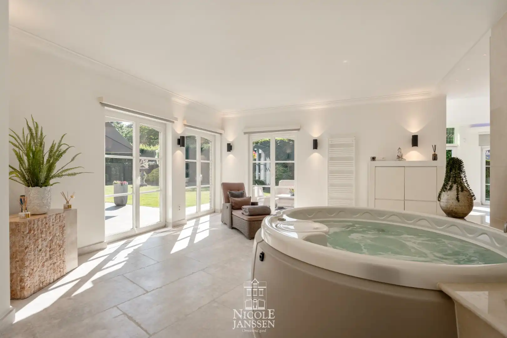 Karaktervolle luxueuze villa  foto 26