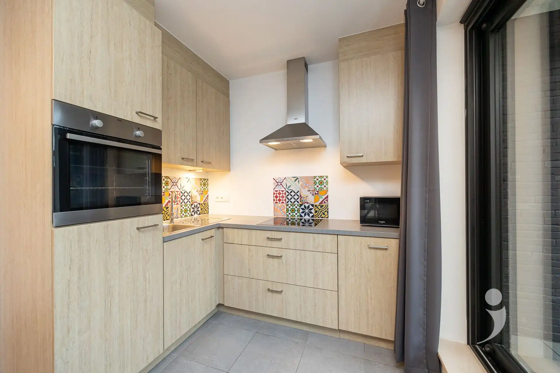 Appartement met 2 slaapkamers aan station foto 4