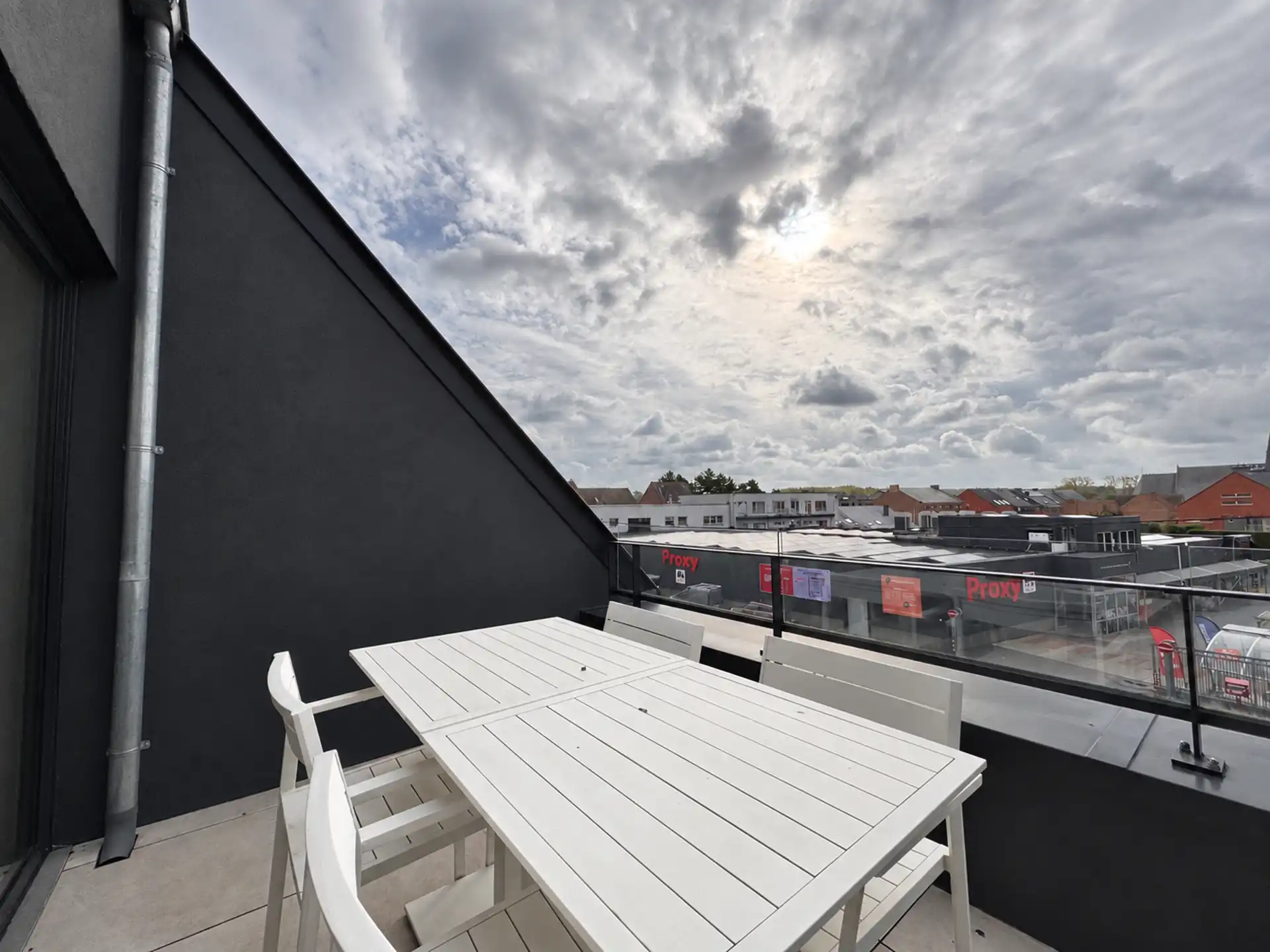 Modern appartement met terras te Betekom foto 8