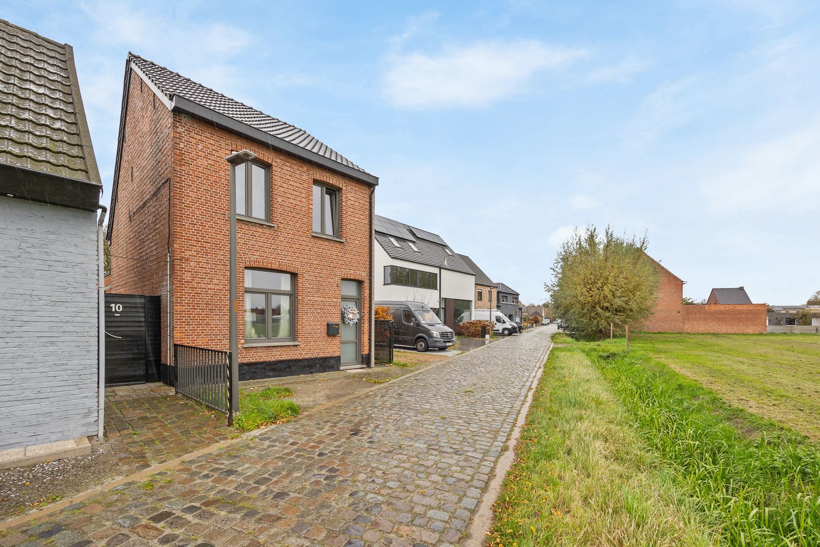 Gezellig wonen in een rustige straat in Berendrecht! foto 13