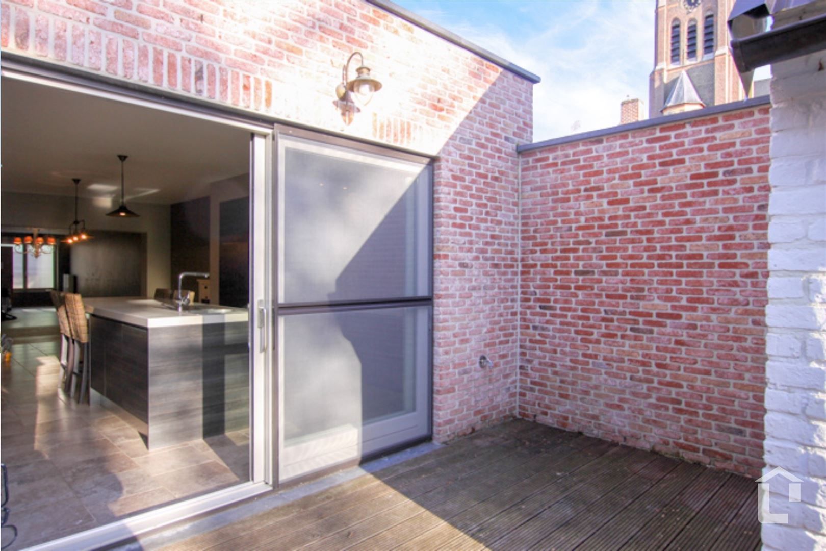 Gezellige rijwoning met tuin in centrum De Pinte foto 6