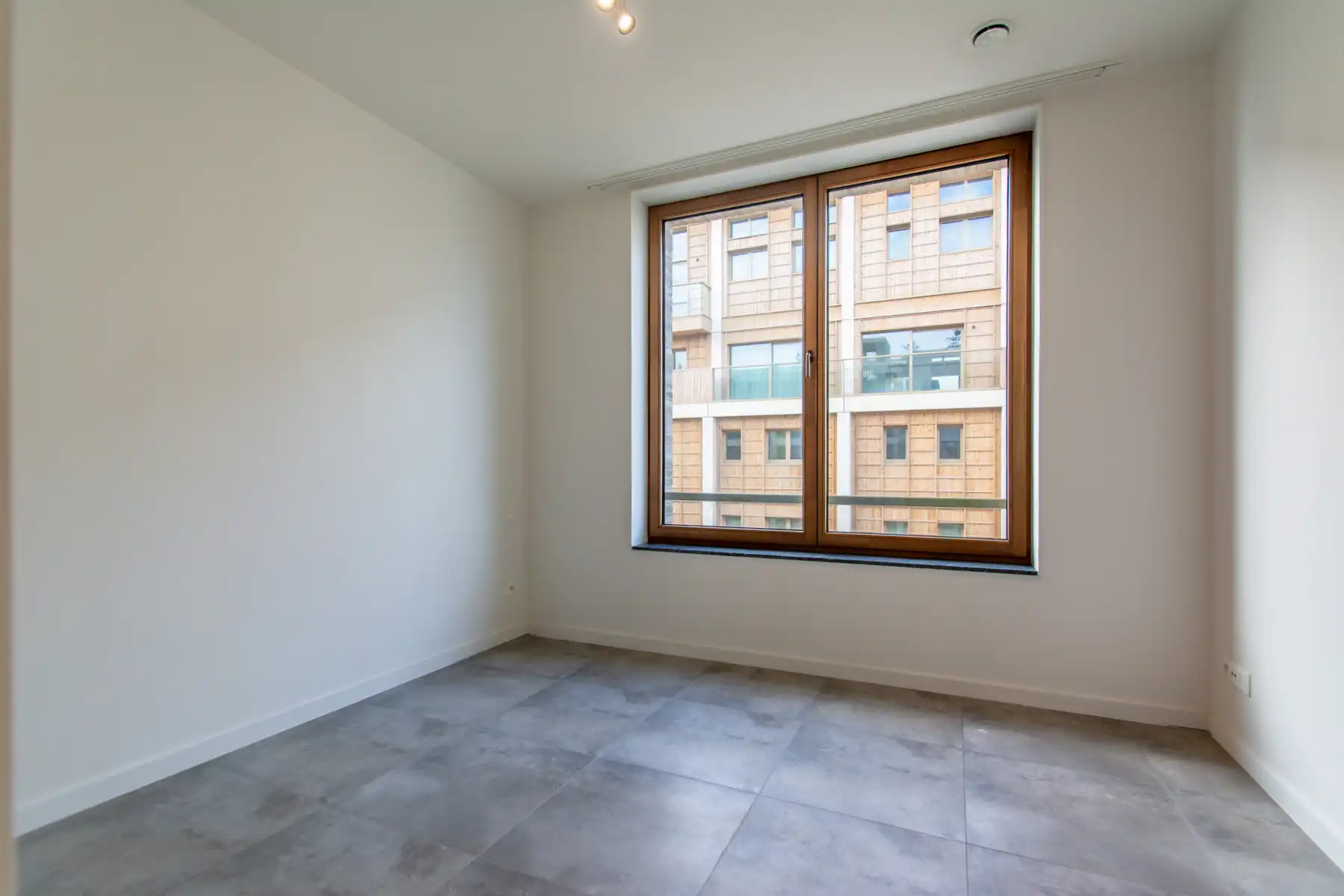 Prachtige 2 slaapkamers appartement met parkzicht foto 10