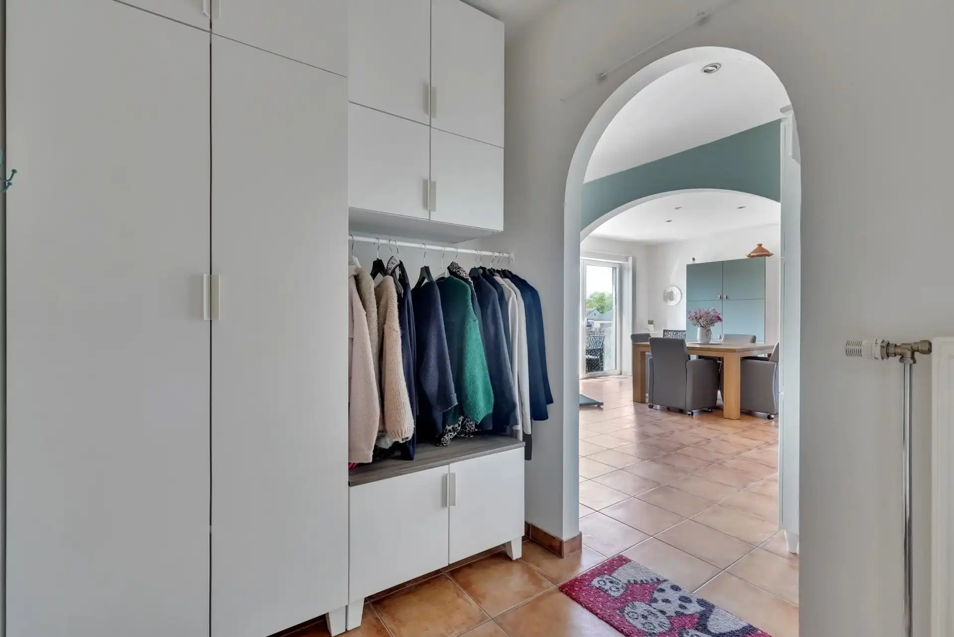 Appartement met twee slaapkamers, terras en garage foto 6