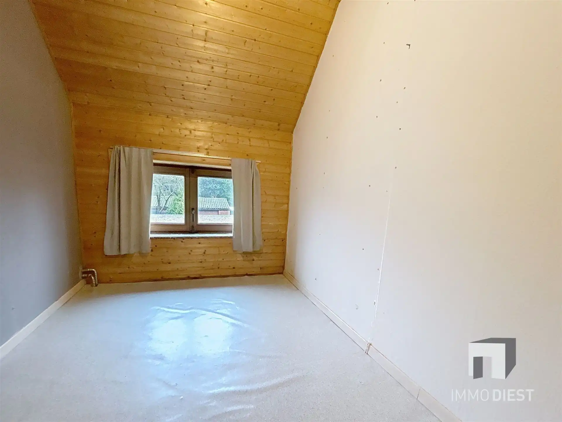 Charmante woning op 15,85are op uitstekende locatie foto 30