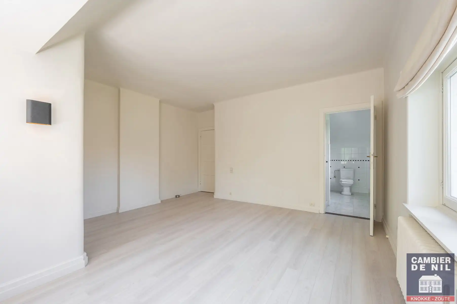 Charmante vrijstaande villa in hartje Zoute foto 20