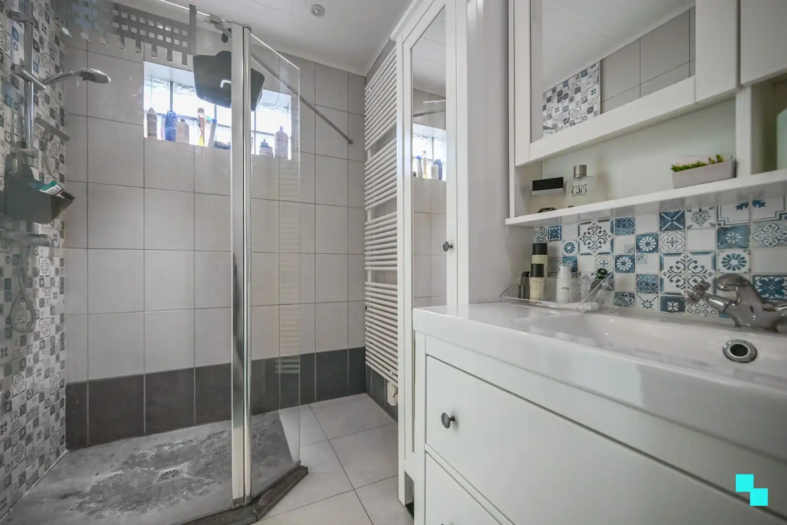 Charmante ééngezinswoning met 2 slaapkamers, ingerichte zolder en gezellig west terras foto 13