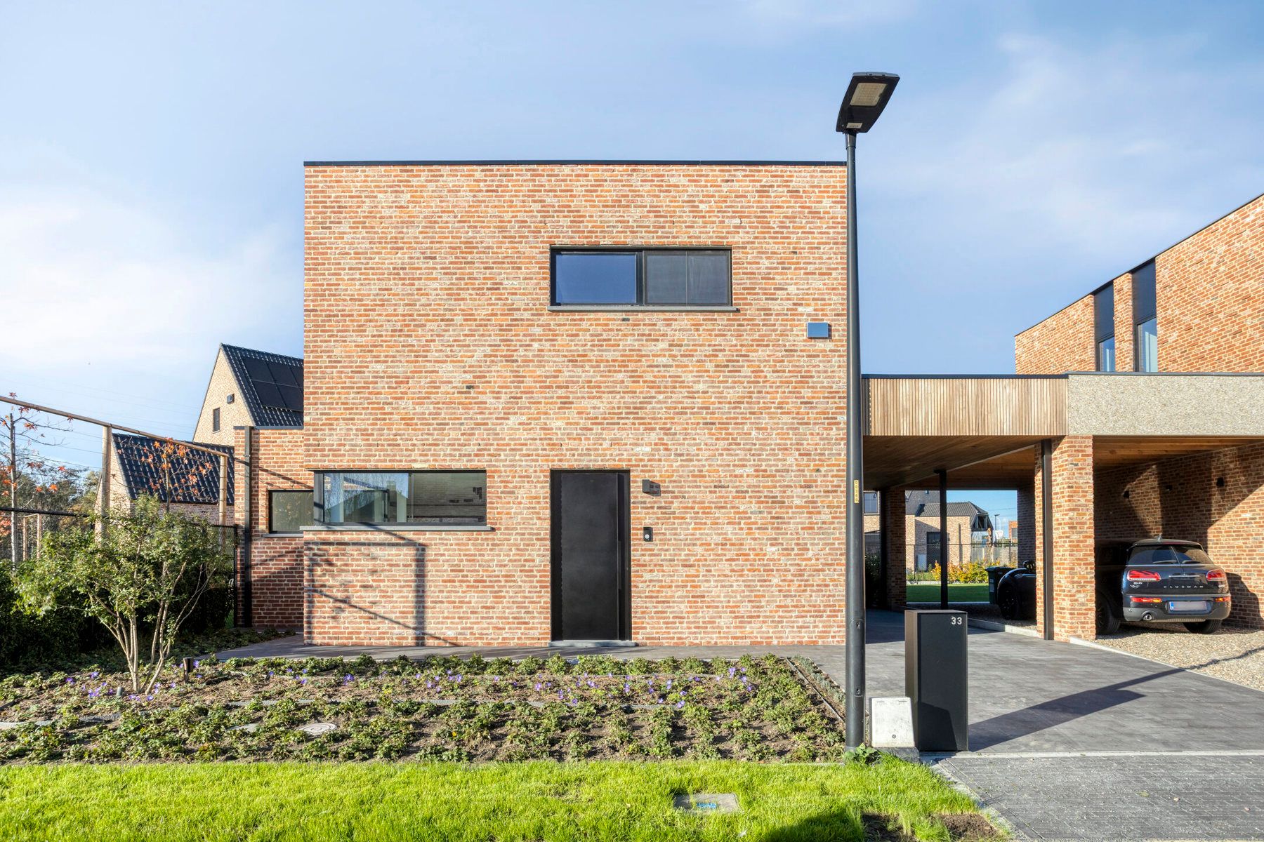 Luxueuze nieuwbouwwoning met 3 slaapkamers.  foto 13