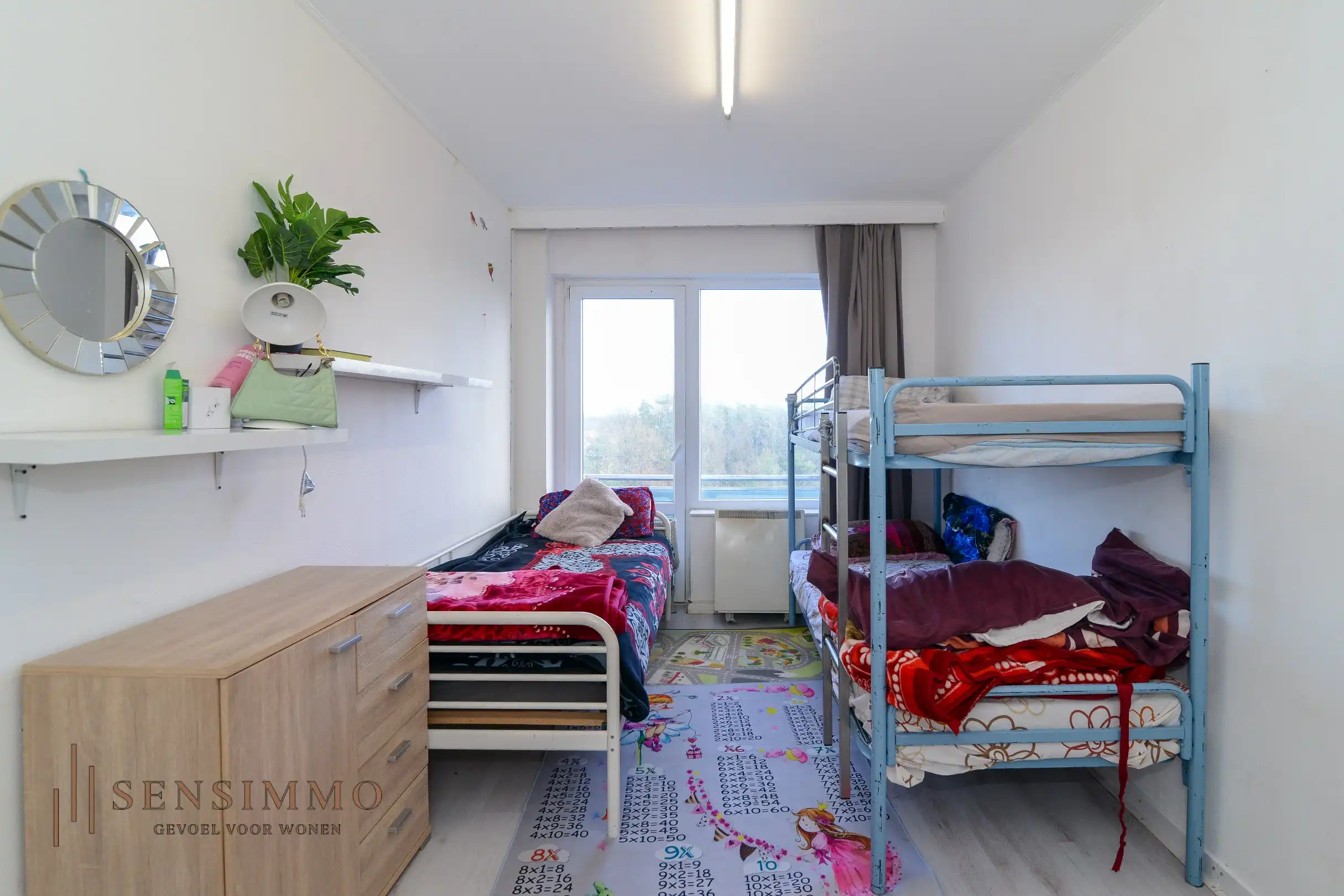 Lichtrijk en ruim 3 slaapkamer appartement vlakbij Genk centrum! foto 10