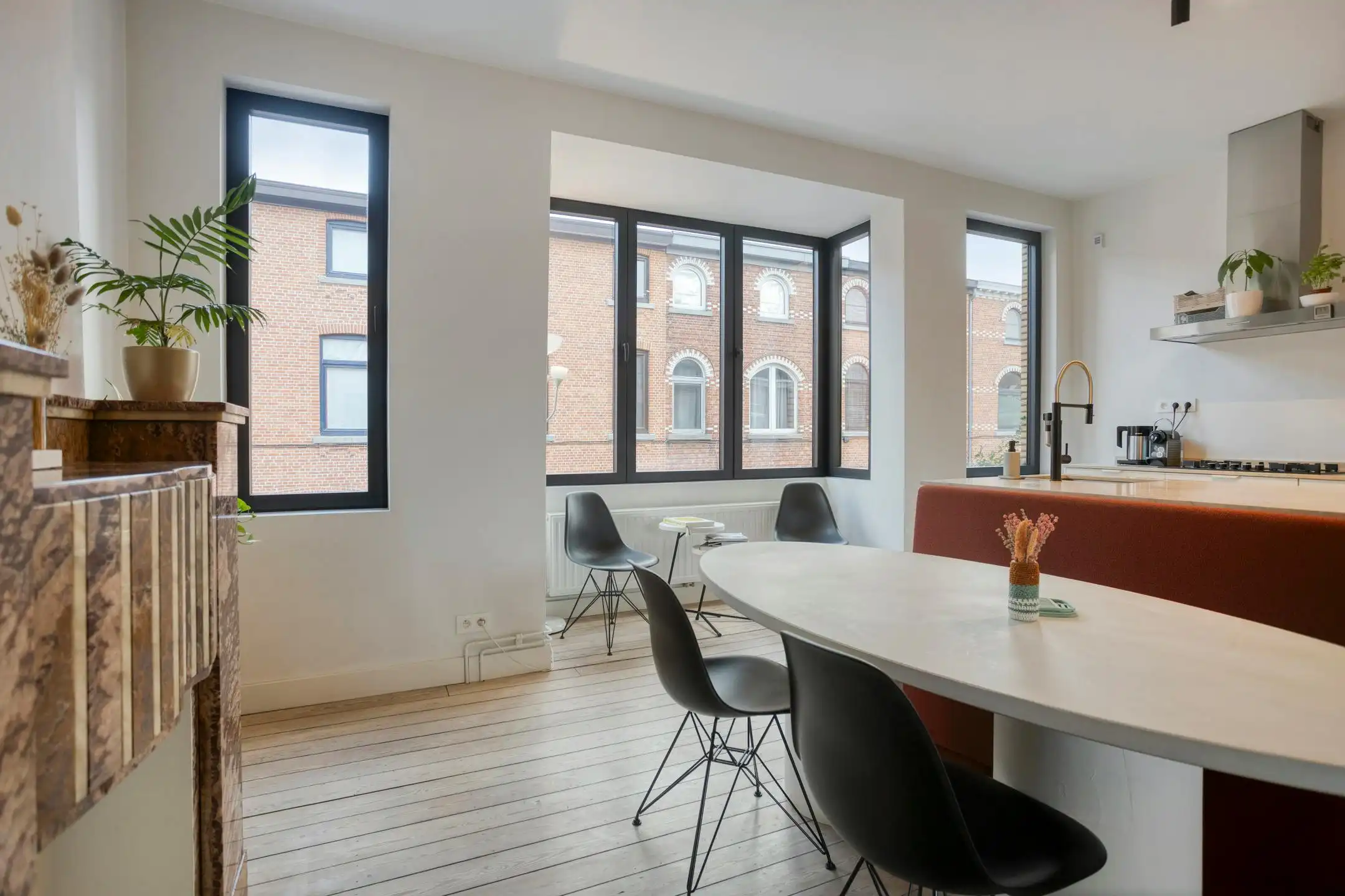 Gerenoveerd appartement met 3 slaapkamers nabij centrum Hasselt foto 4