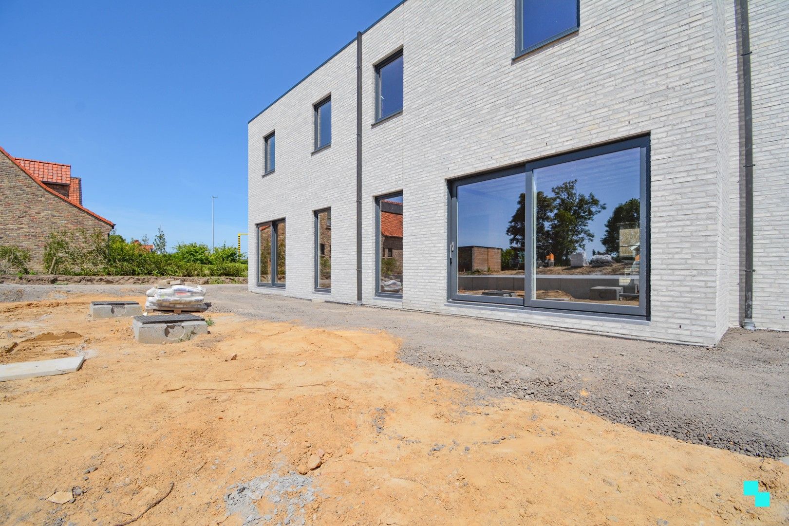 Gesloten nieuwbouwwoning met carport te Sleihage foto 13