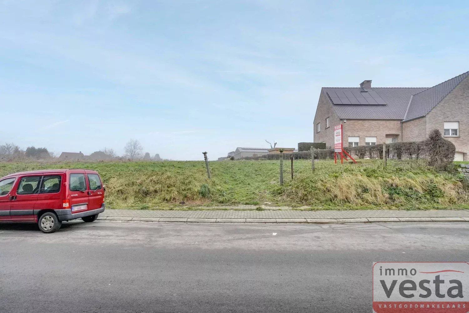 Groot perceel bouwgrond voor een open woning foto 5
