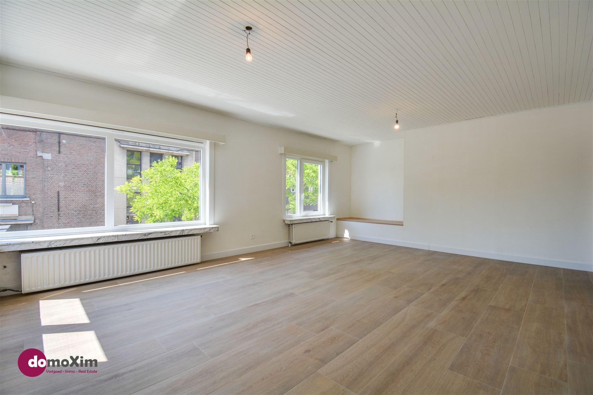 Ruim appartement met 2 slaapkamers gelegen aan de vaart foto 5