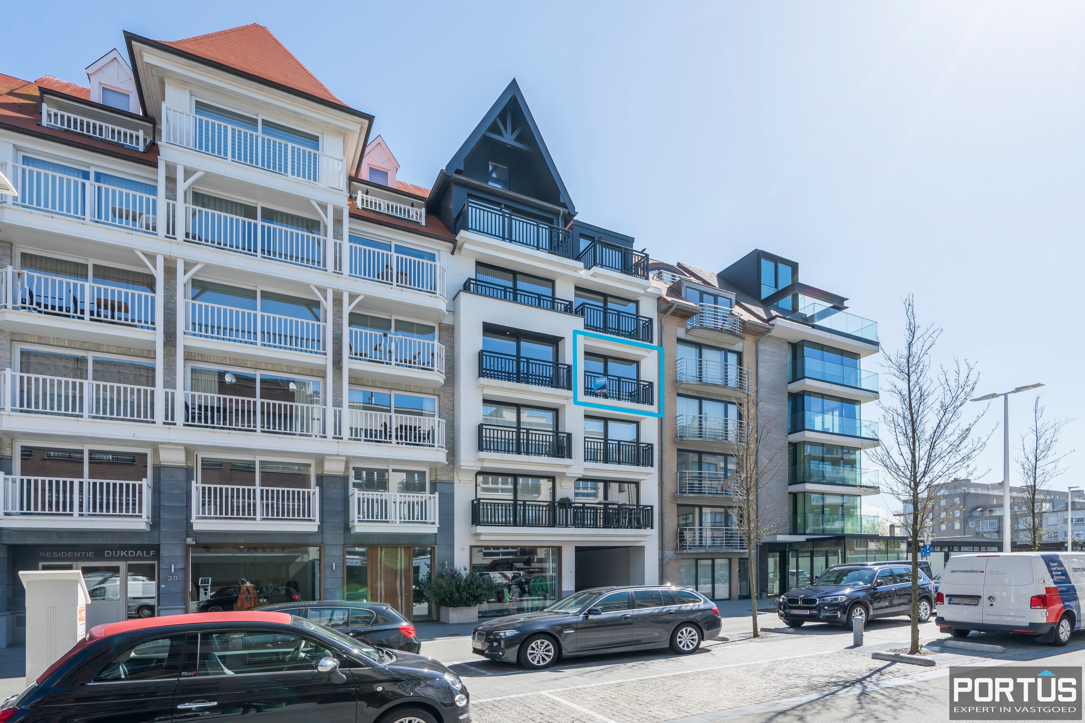 Instapklaar appartement met 2 slaapkamers te koop te Nieuwpoort-Bad foto 3