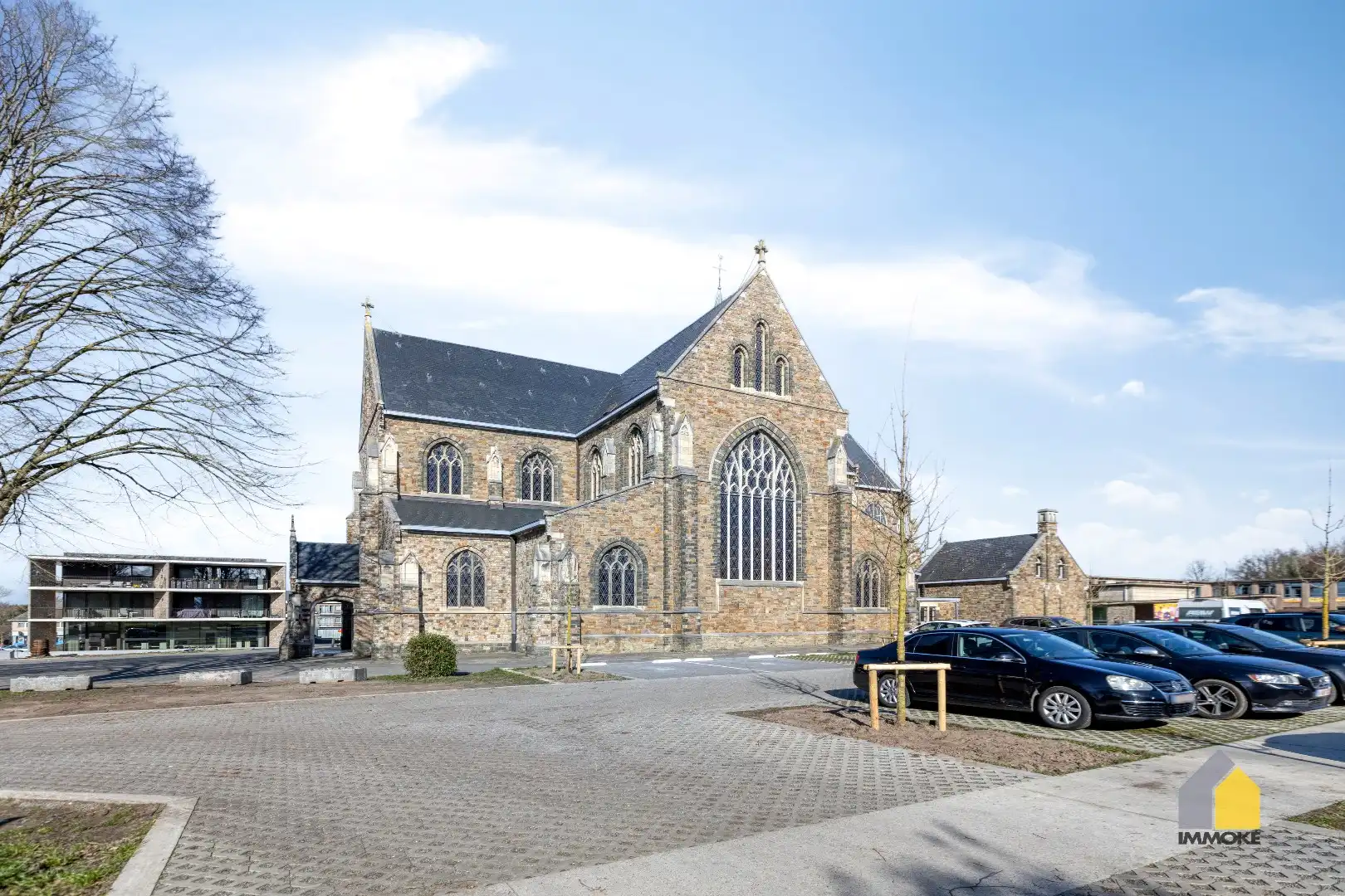 Gelijkvloers appartement (91 m²) in centrum met 1 slpk en parking. foto 18