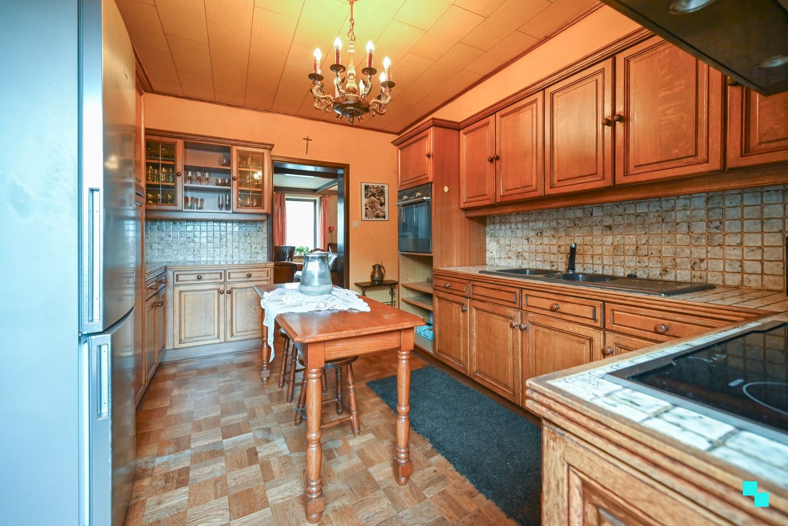 Ruime woonst met tal van mogelijkheden nabij centrum Izegem foto 18