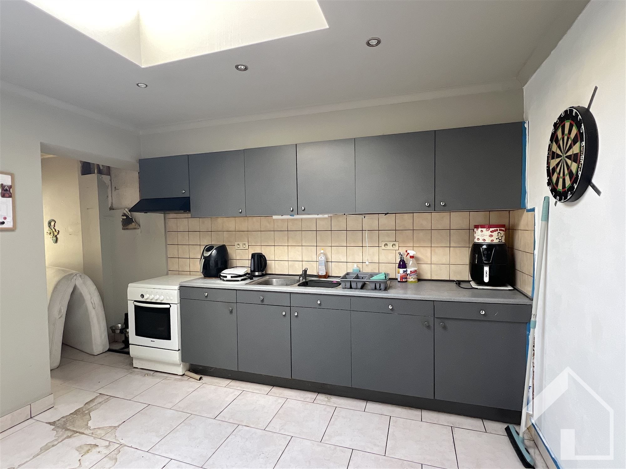Te renoveren rijwoning foto 3