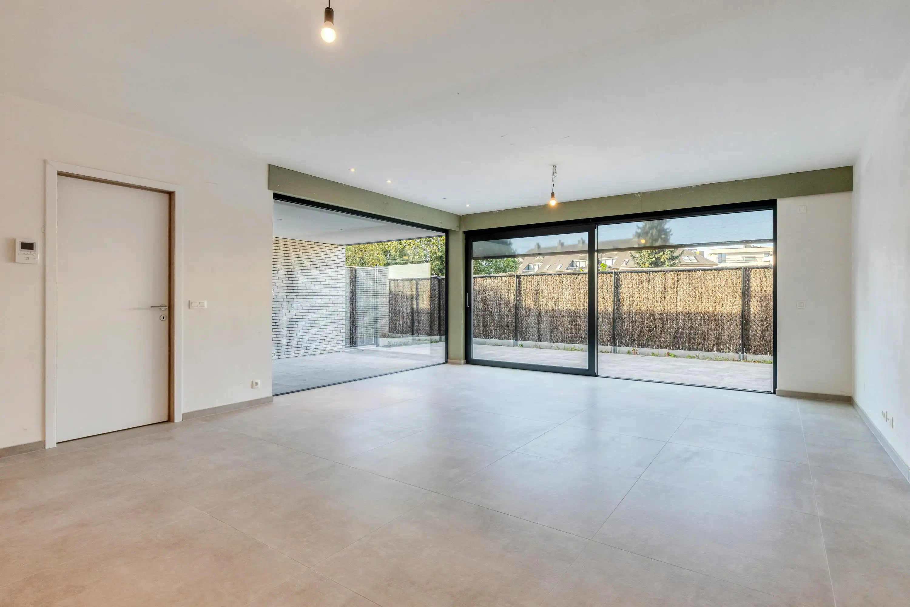 Nieuwbouwappartement met 3 kamers te koop in Waregem foto 2