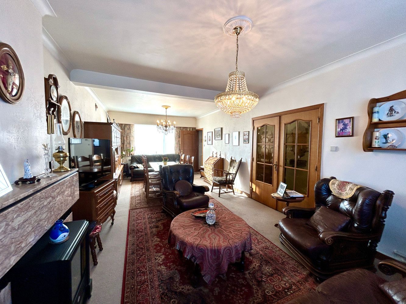 Degelijke, te renoveren half open bebouwing op ruim perceel. foto 9