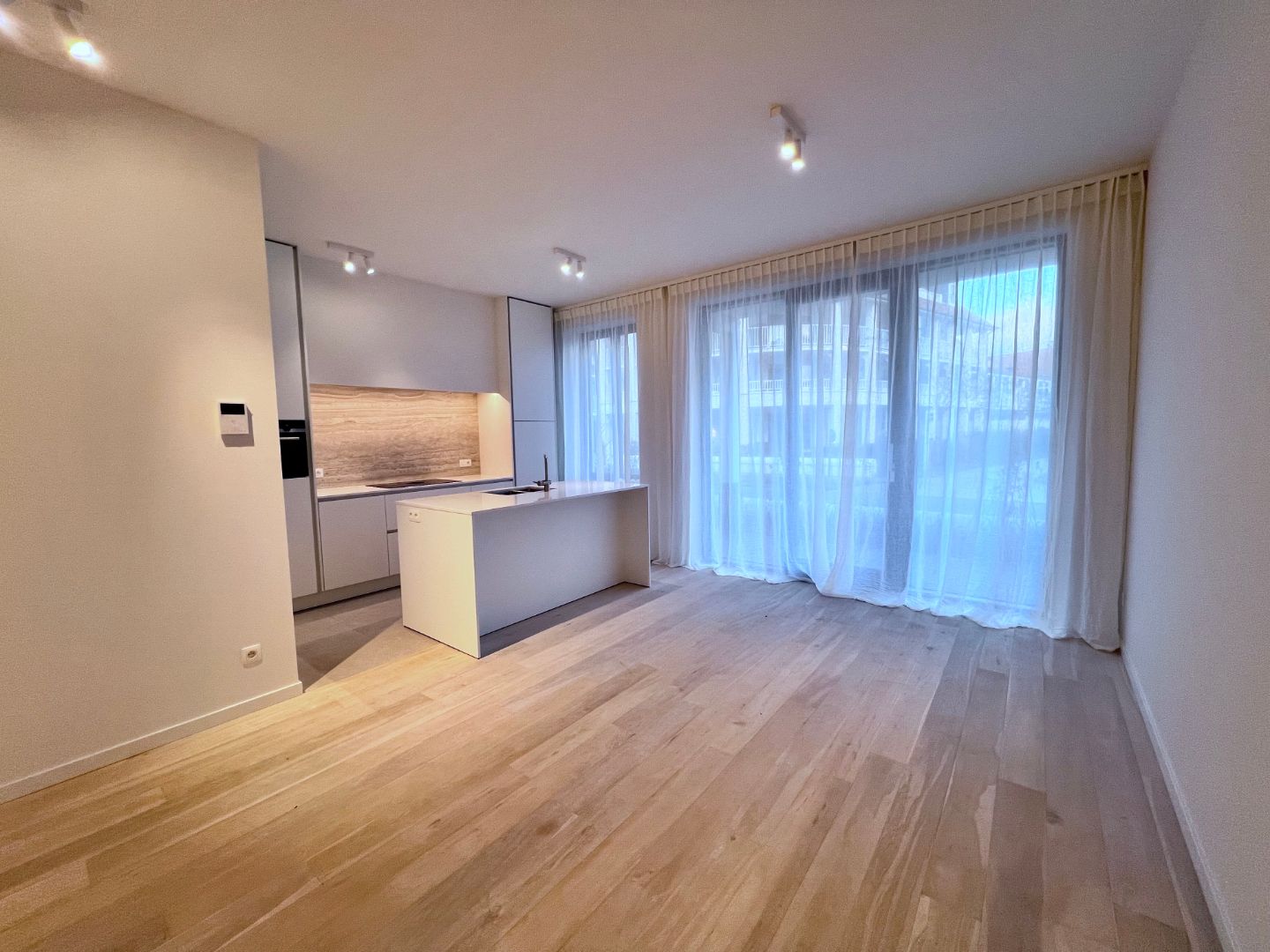 Gelijkvloers appartement met aangenaam terras foto 7