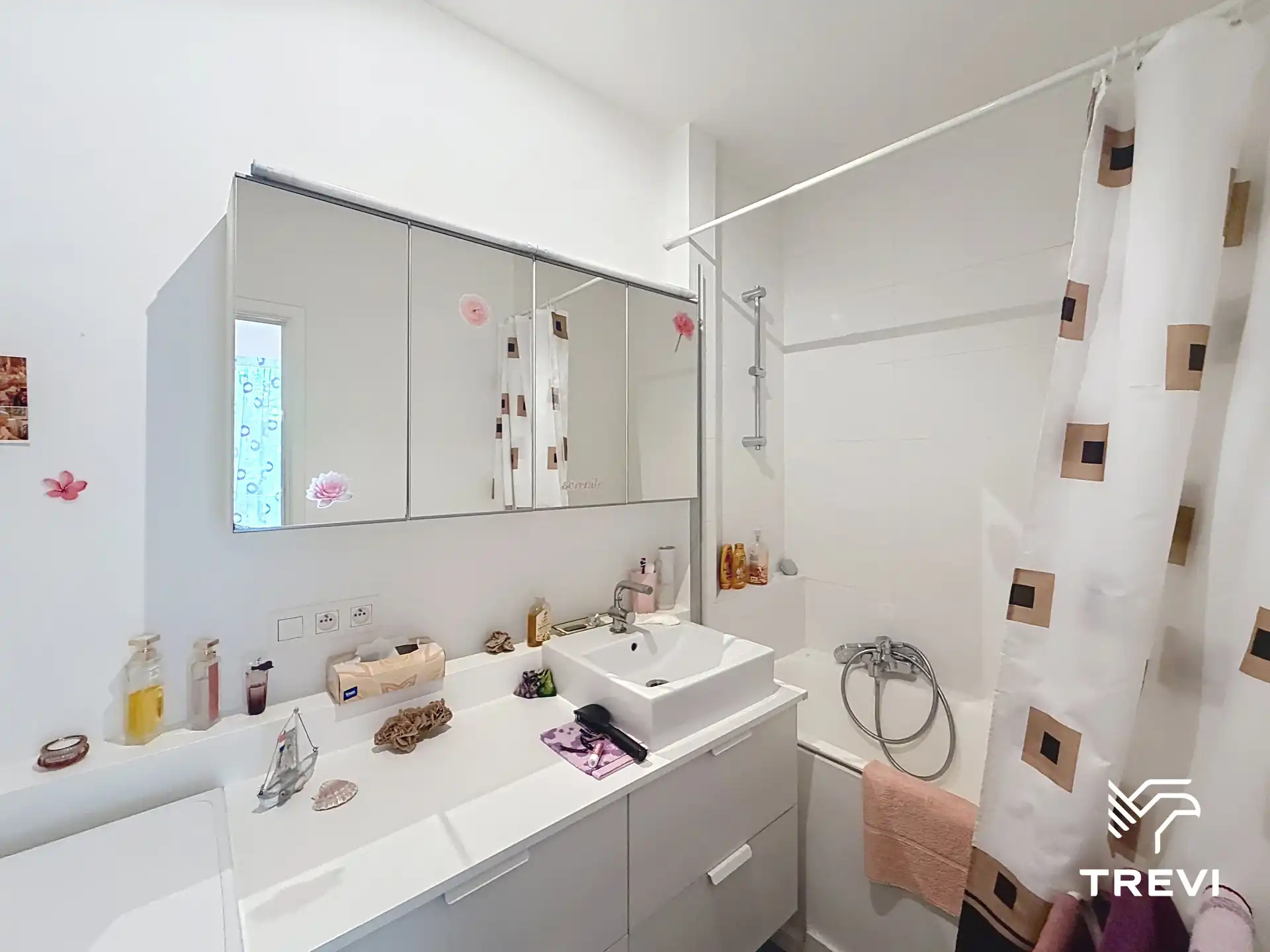 Mooi appartement met 1 slaapkamer en terras foto 7
