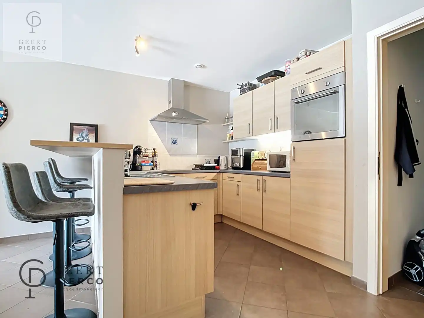 Gezellige studio foto 6