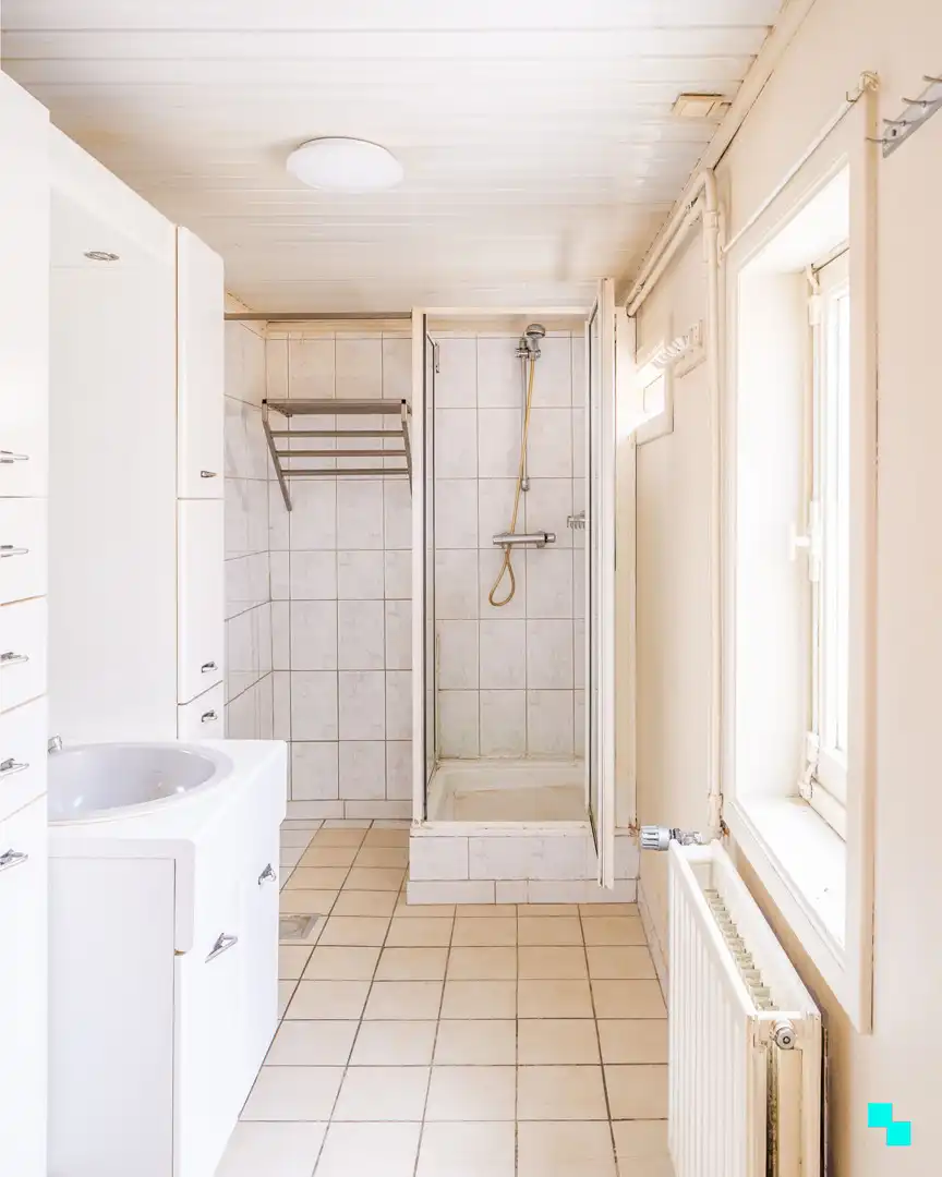 Te renoveren rijwoning met vier slaapkamers te Ledeberg foto 9