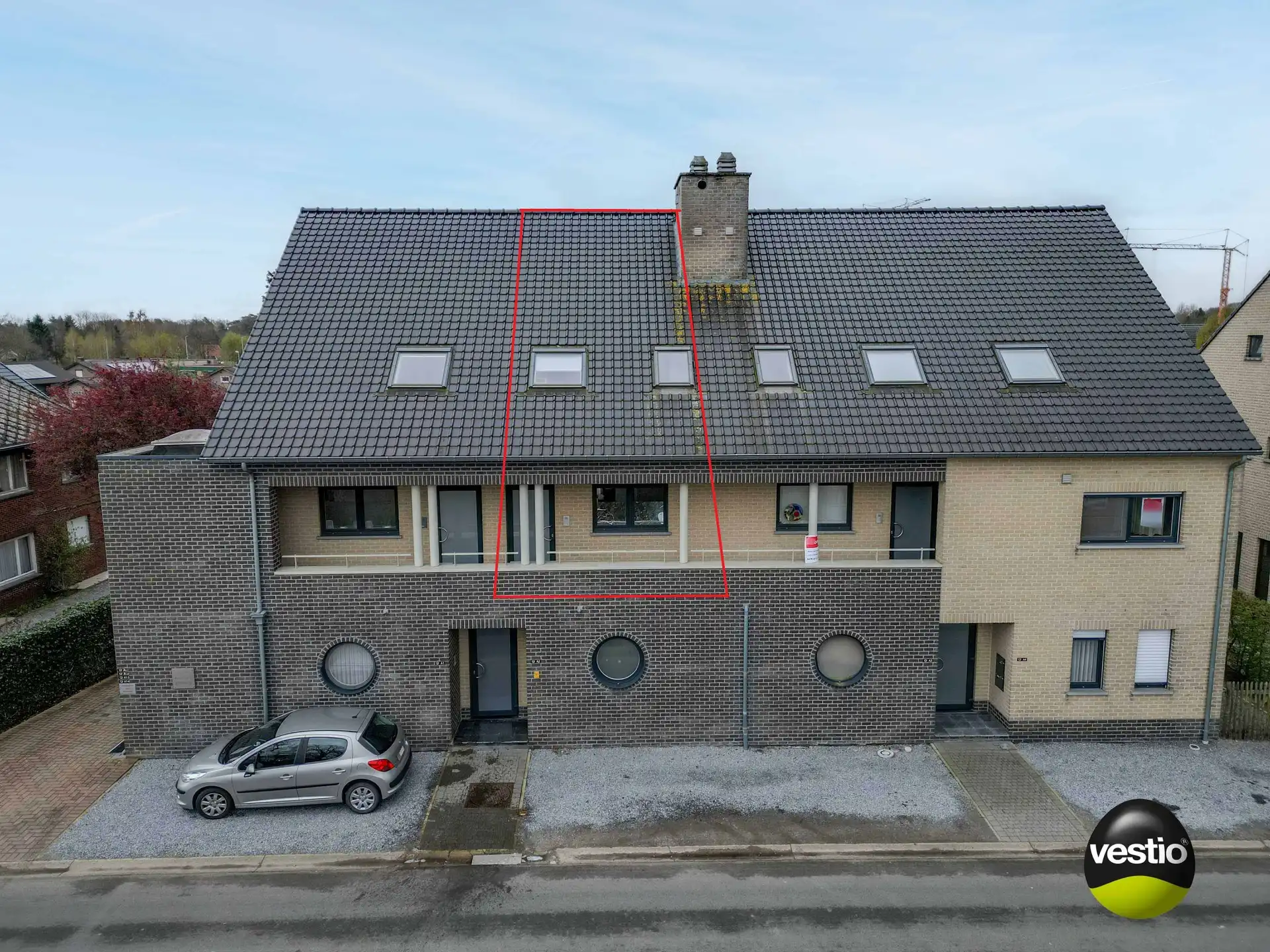 DUPLEXAPPARTEMENT MET 2 SLAAPKAMERS TE HELCHTEREN foto 5