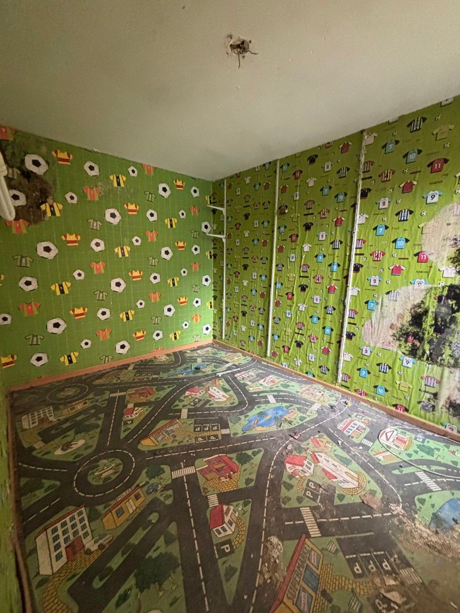 Te renoveren rijwoning te Lede  foto 4