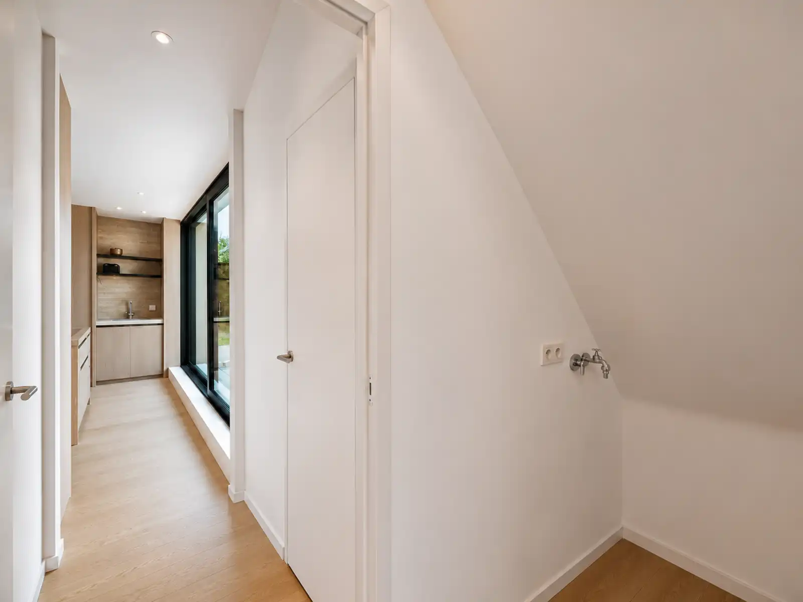 Zeer ruime duplex-penthouse op toplocatie in Het Zoute foto 9