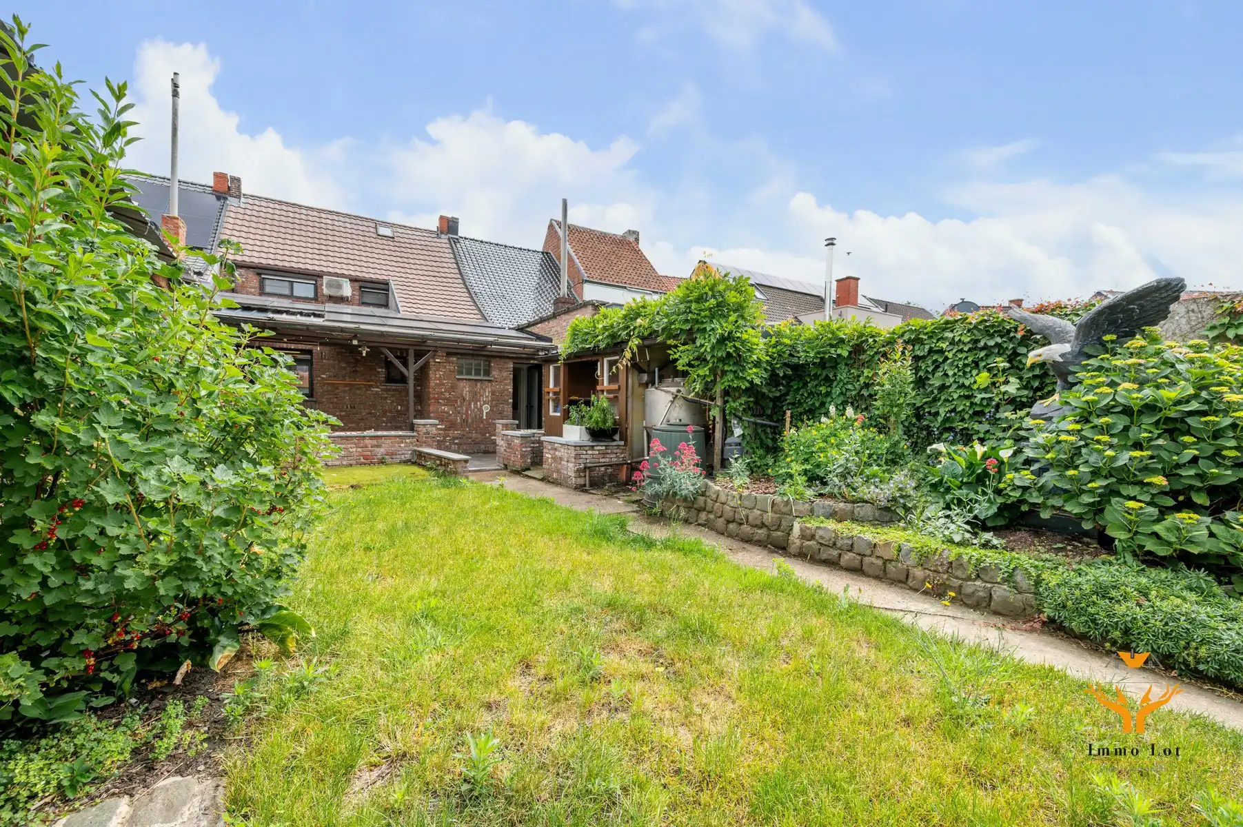 Charmante woning met garage en tuin in centrum Lokeren foto 14