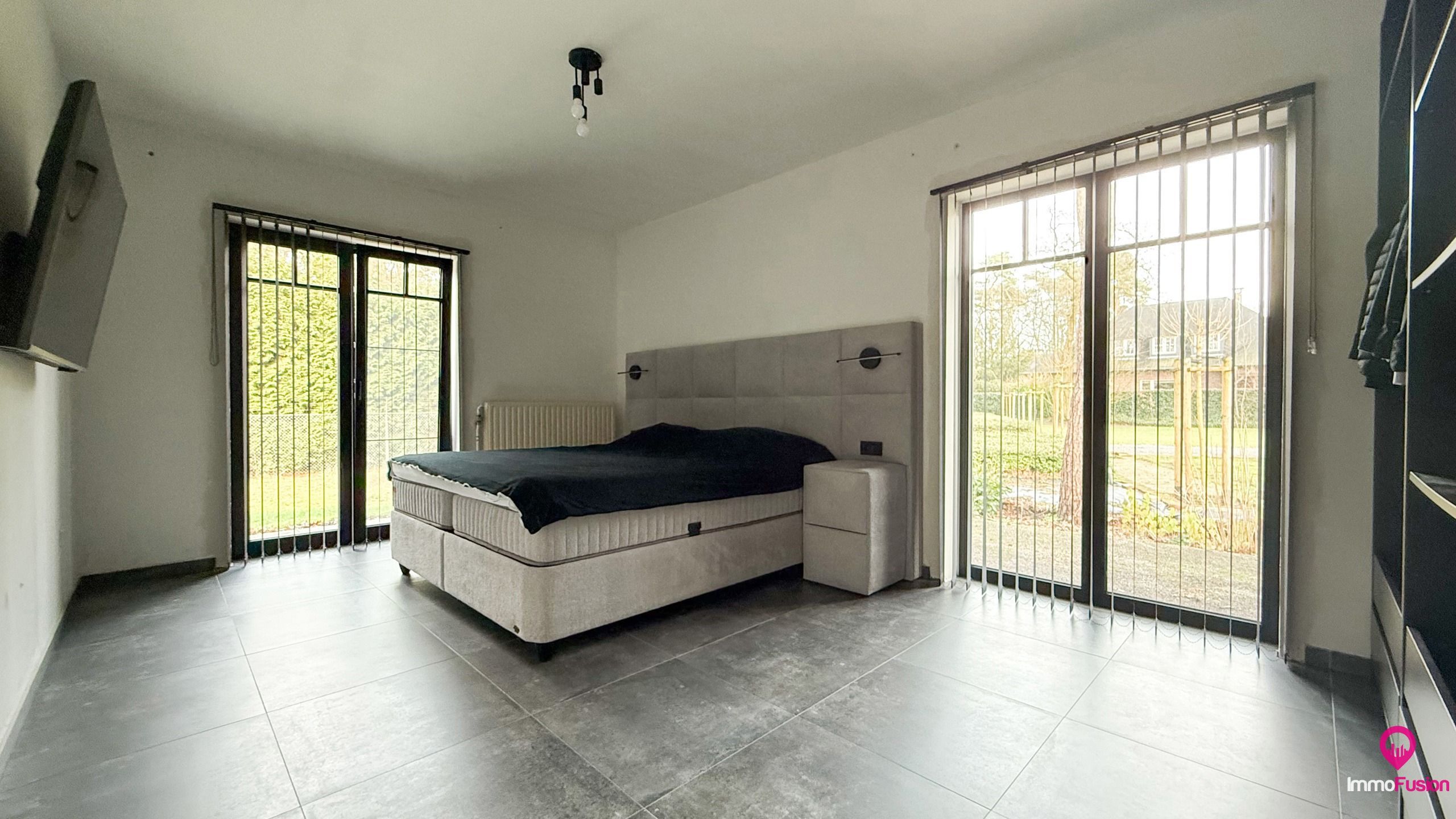 Goed gelegen landelijke villa met 12are grond op toplocatie! foto 25