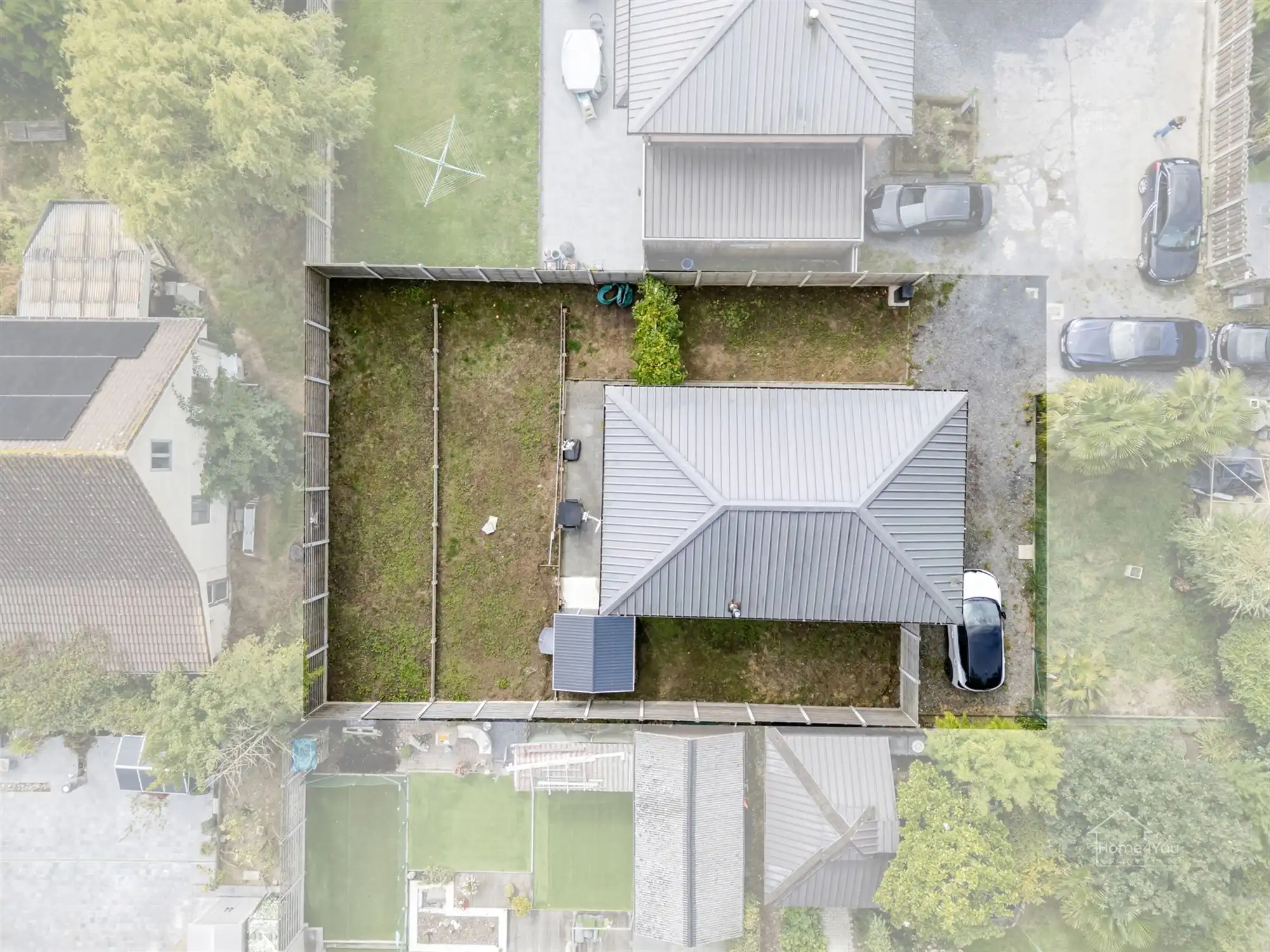 Instapklare en energiezuinige woning met mooie tuin. foto 15