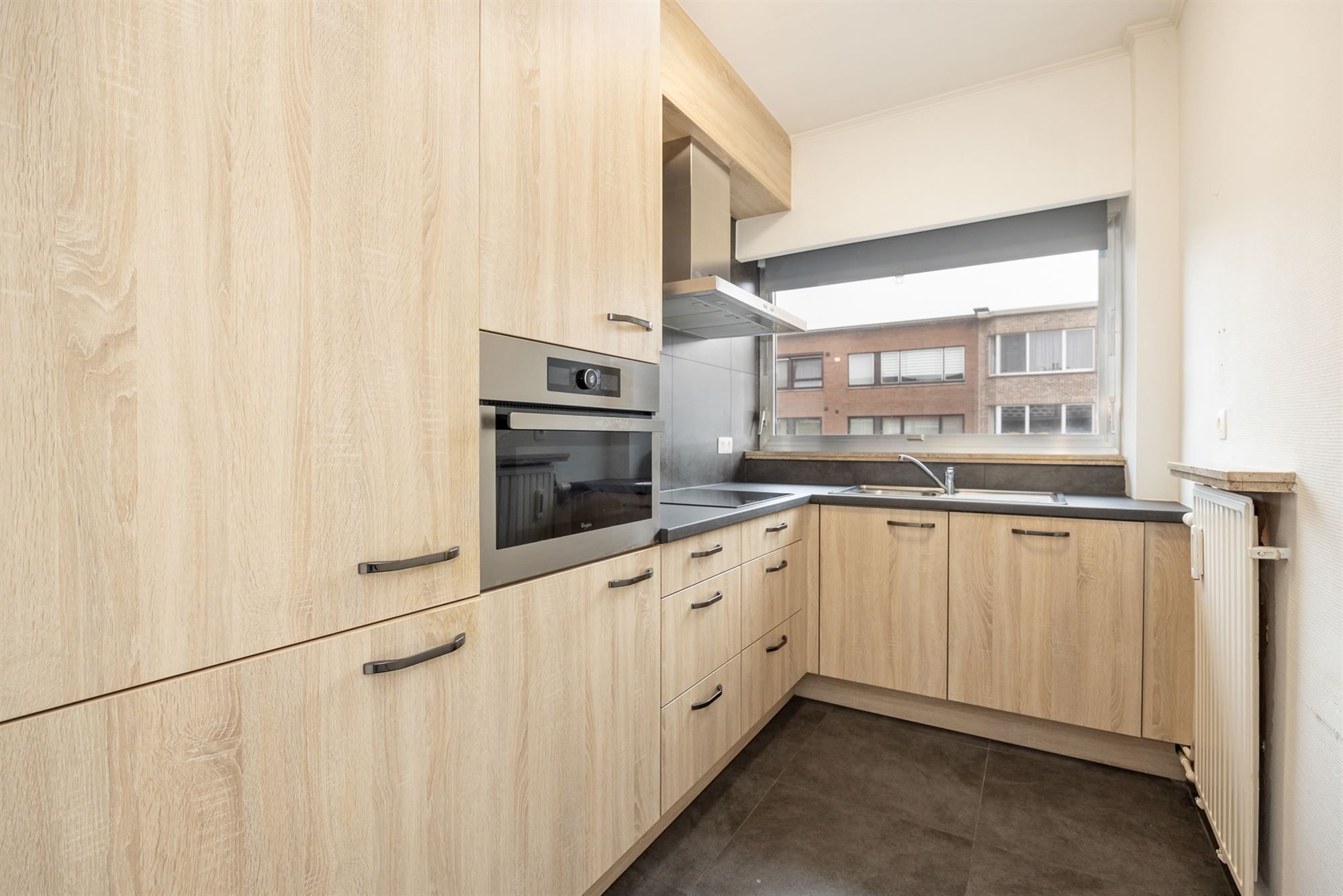 Ruim appartement met 2 slpk en 2 zonnige terrassen in Borsbeek! foto 10