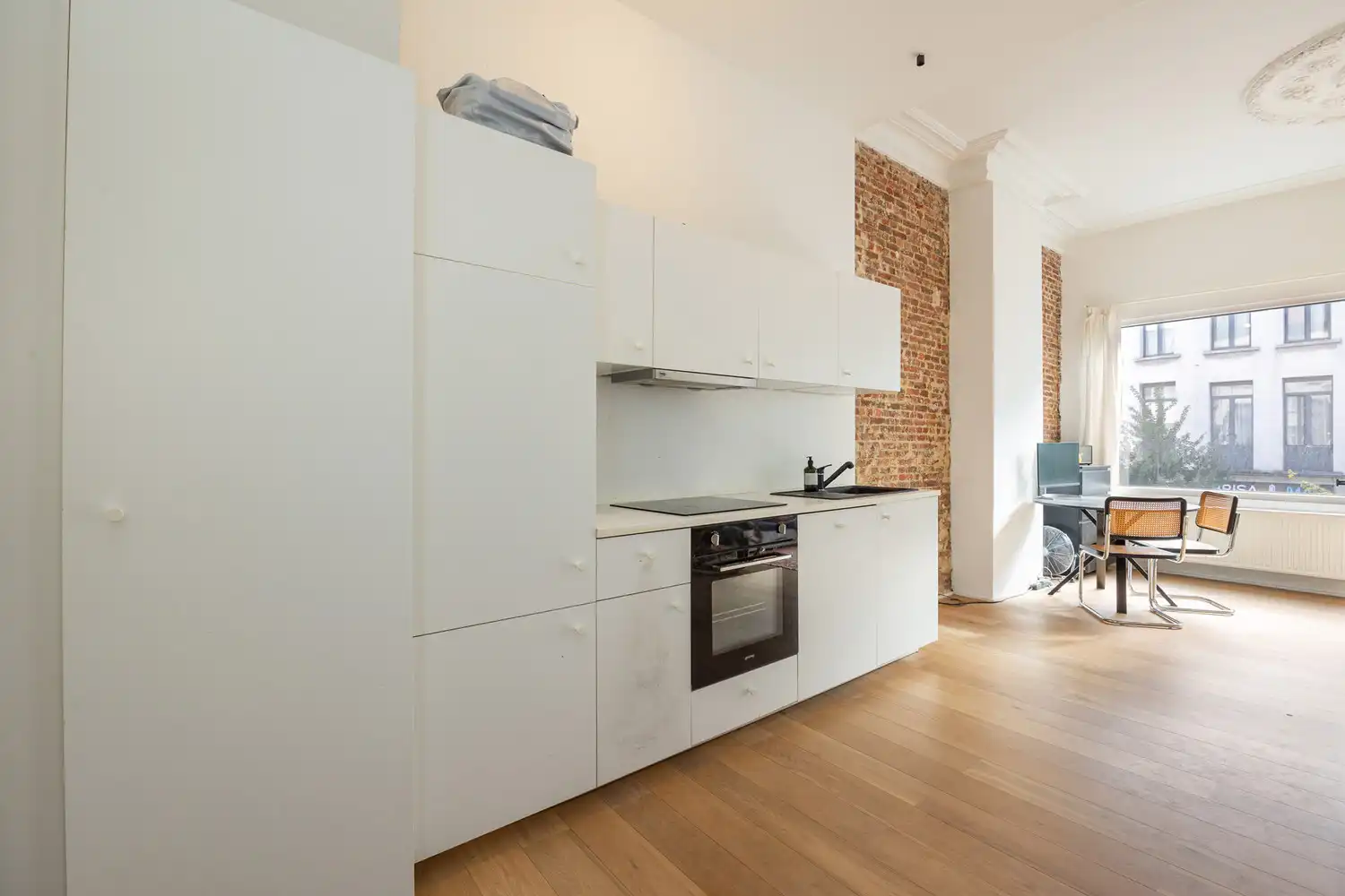 Instapklaar en energiezuinig appartement (EPC B) nabij Park Spoor Noord boordevol charme! foto 6