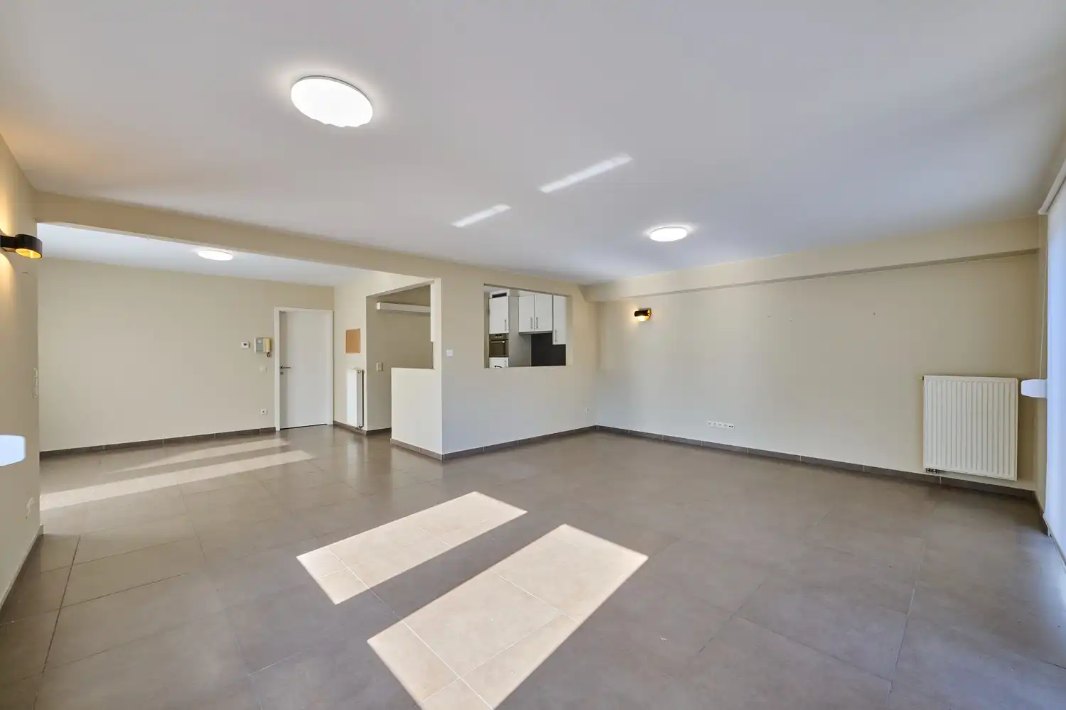 Comfortabel wonen met een heerlijk ruim terras! foto 11