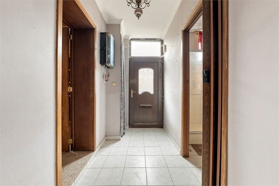 TE RENOVEREN WONING IN HET CENTRUM VAN ZOUTLEEUW foto 4