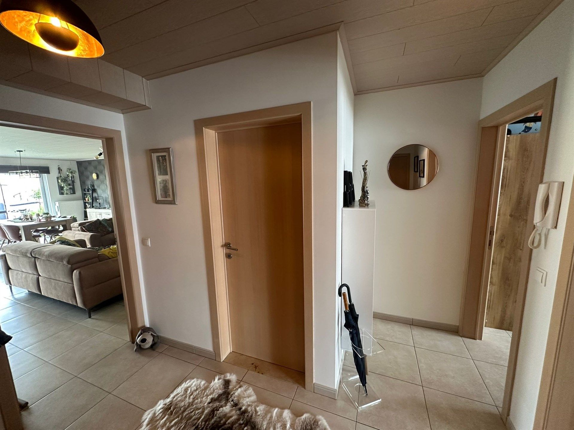 Ruim gelijkvloers appartement met tuin en garage te Hofstade foto 8