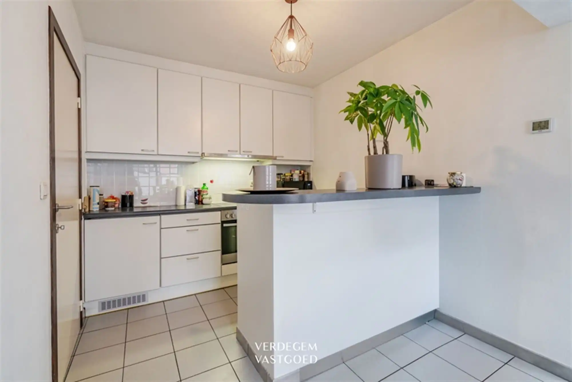 Appartement met 2 slaapkamers en zonnig terras in het dorpscentrum foto 5