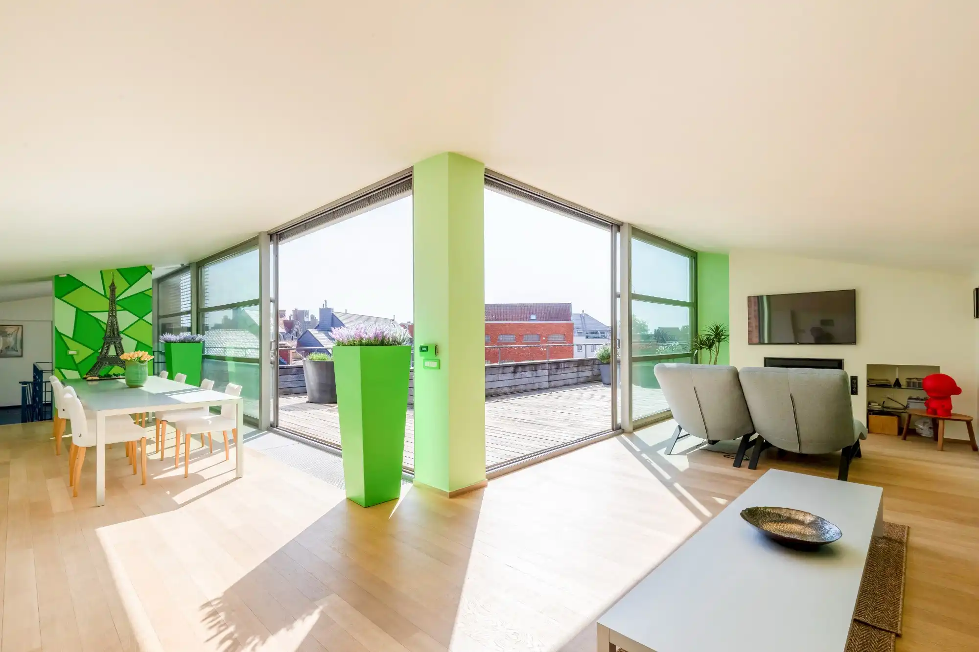 Unieke en eigenzinnige stadswoning (voormalig pakhuis) foto 3