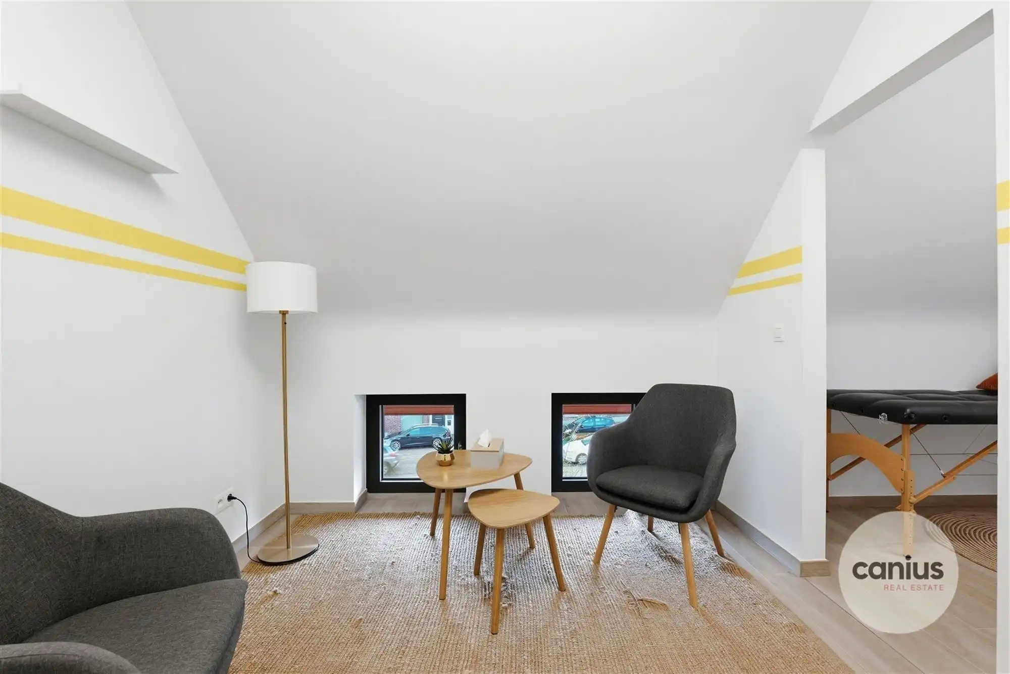 WONING MET LIFT NABIJ HET CENTRUM foto 26