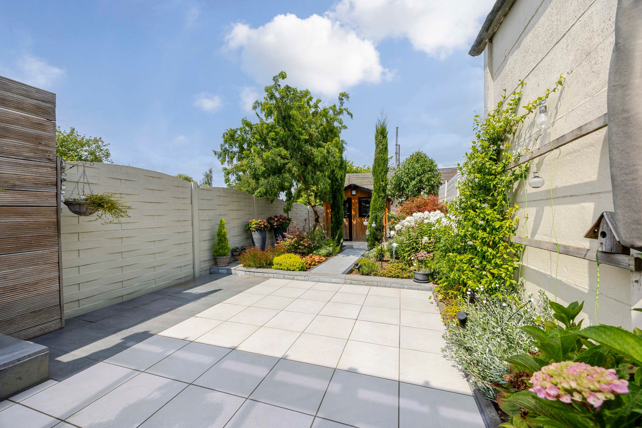 Instapklare rijwoning op uitstekende locatie foto 25
