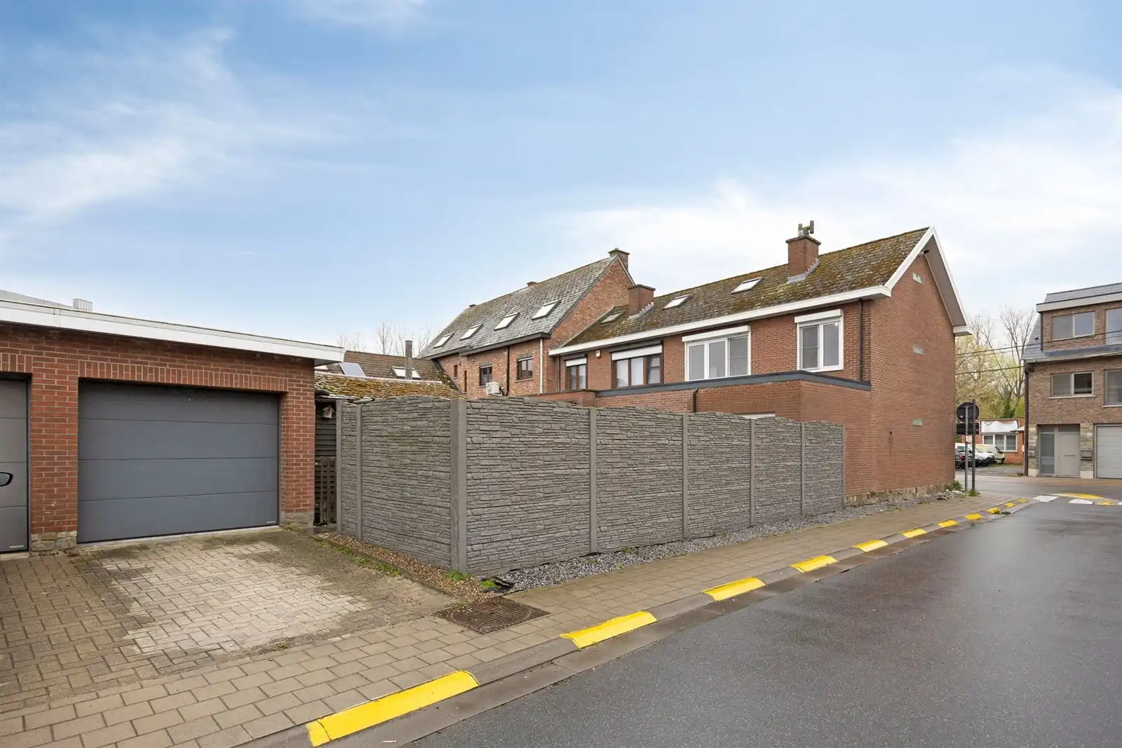HOB met 3 slpk, garage en tuin foto 28