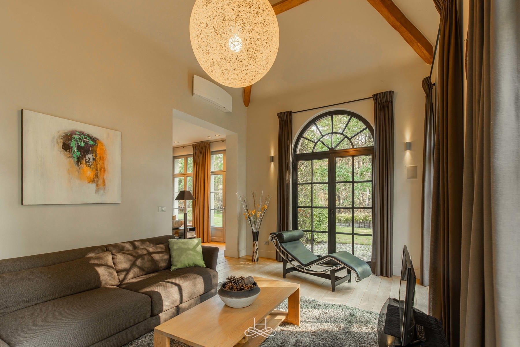 Exclusieve villa te Tremelo met prachtige vijver foto 9