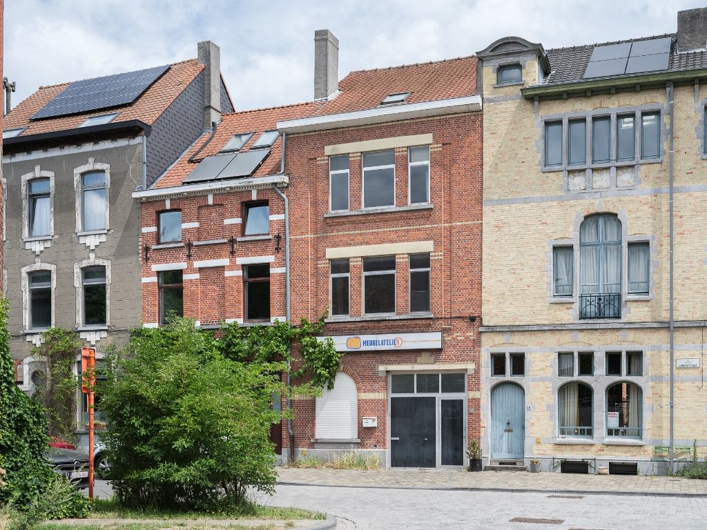 ()=>{if(producerUpdateValueVersion(node),producerAccessed(node),node.value===ERRORED)throw node.error;return node.value} Londenstraat 32 - 9000 Gent